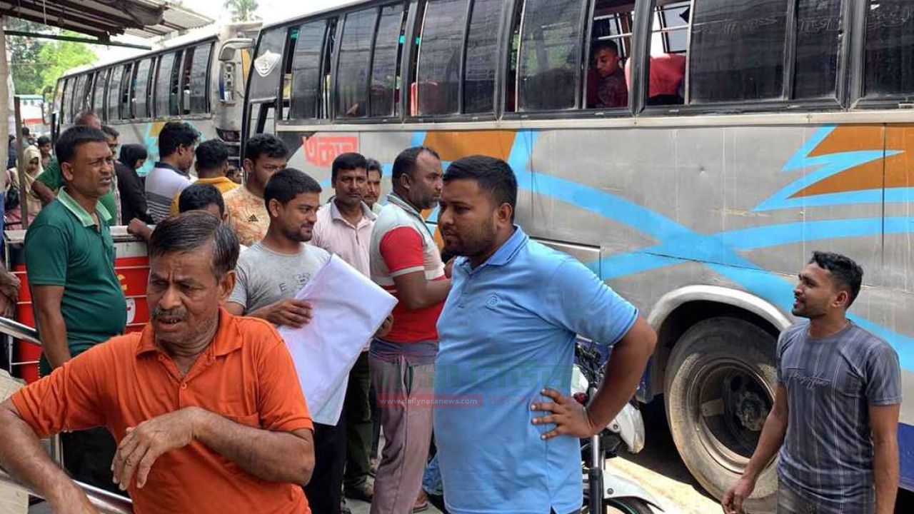 চার দিন পর তিন জেলার ঢাকাগামী বাস চলাচল শুরু