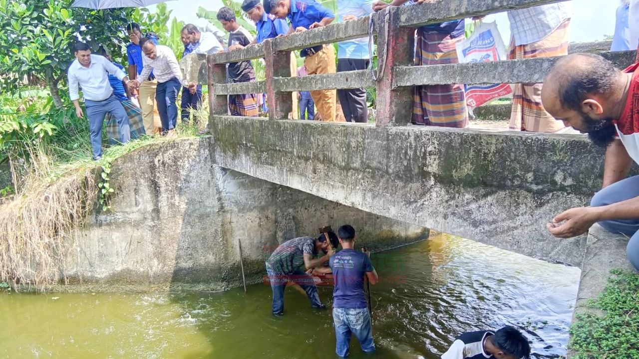 কোটালীপাড়ায় উপজেলা প্রশাসনের উচ্ছেদ অভিযান